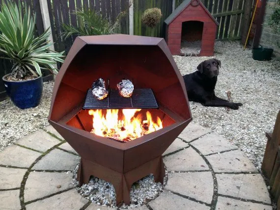 Уличная кухня из кортеновской стали