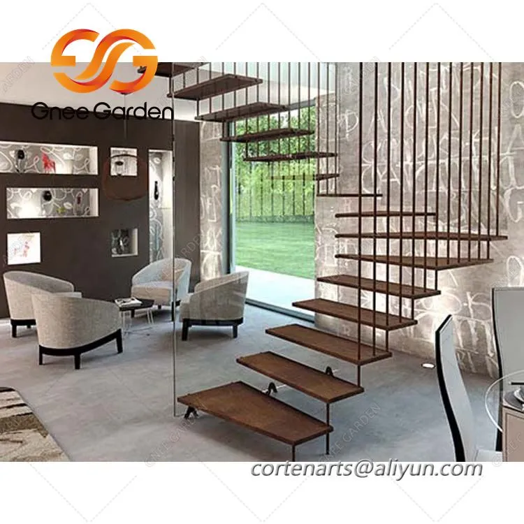 Садовая лестница из кортеновской стали, ржавого металла