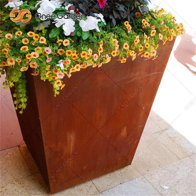 Изготовленные на заказ кашпо из стали Corten